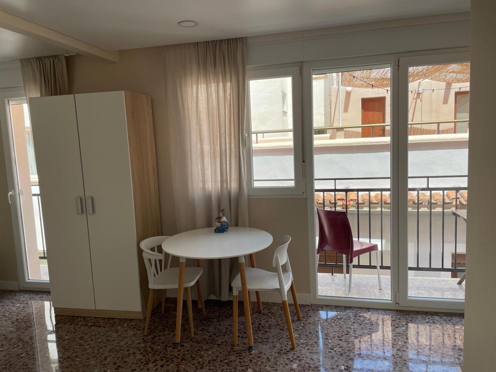 Apartamentos Pelicano Benidorm Esterno foto